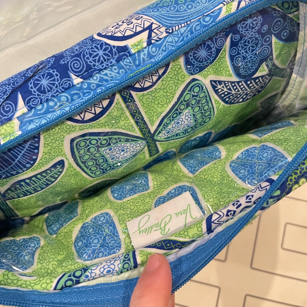 Vera Bradley Green and Blue Paisley Cosmetic Travel Organizer - Picture 9 of 12